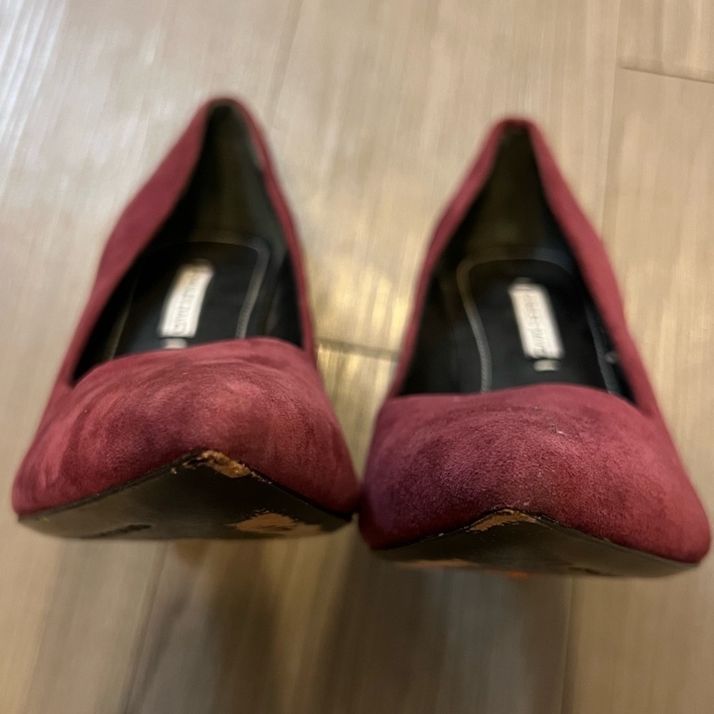 00s Charles David Magenta Pointed Toe Suede Heels Leather Sole Size W6 - Picture 8 of 8